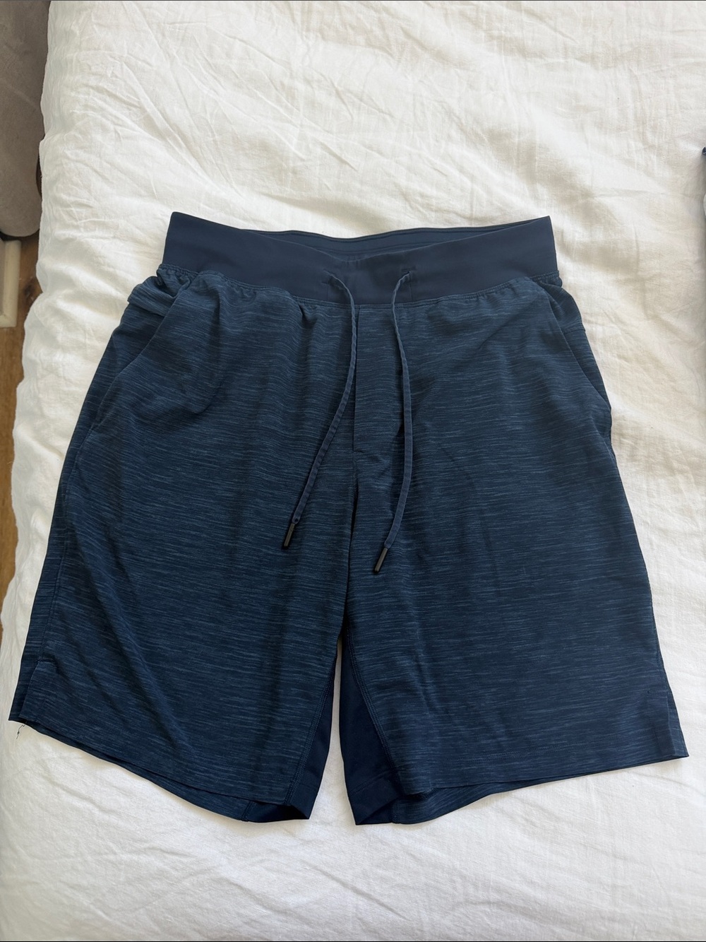 Lululemon Pace Breaker 9” Linerless shorts (men’s)